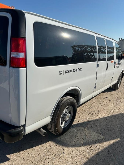 2025 CHEVROLET Express Van - Rental