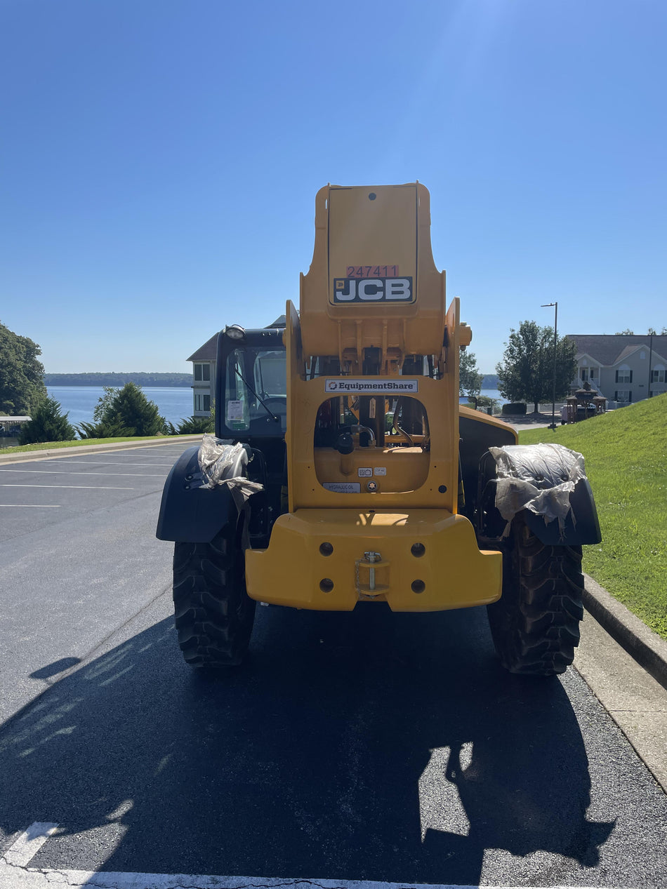 2022 JCB 512-56