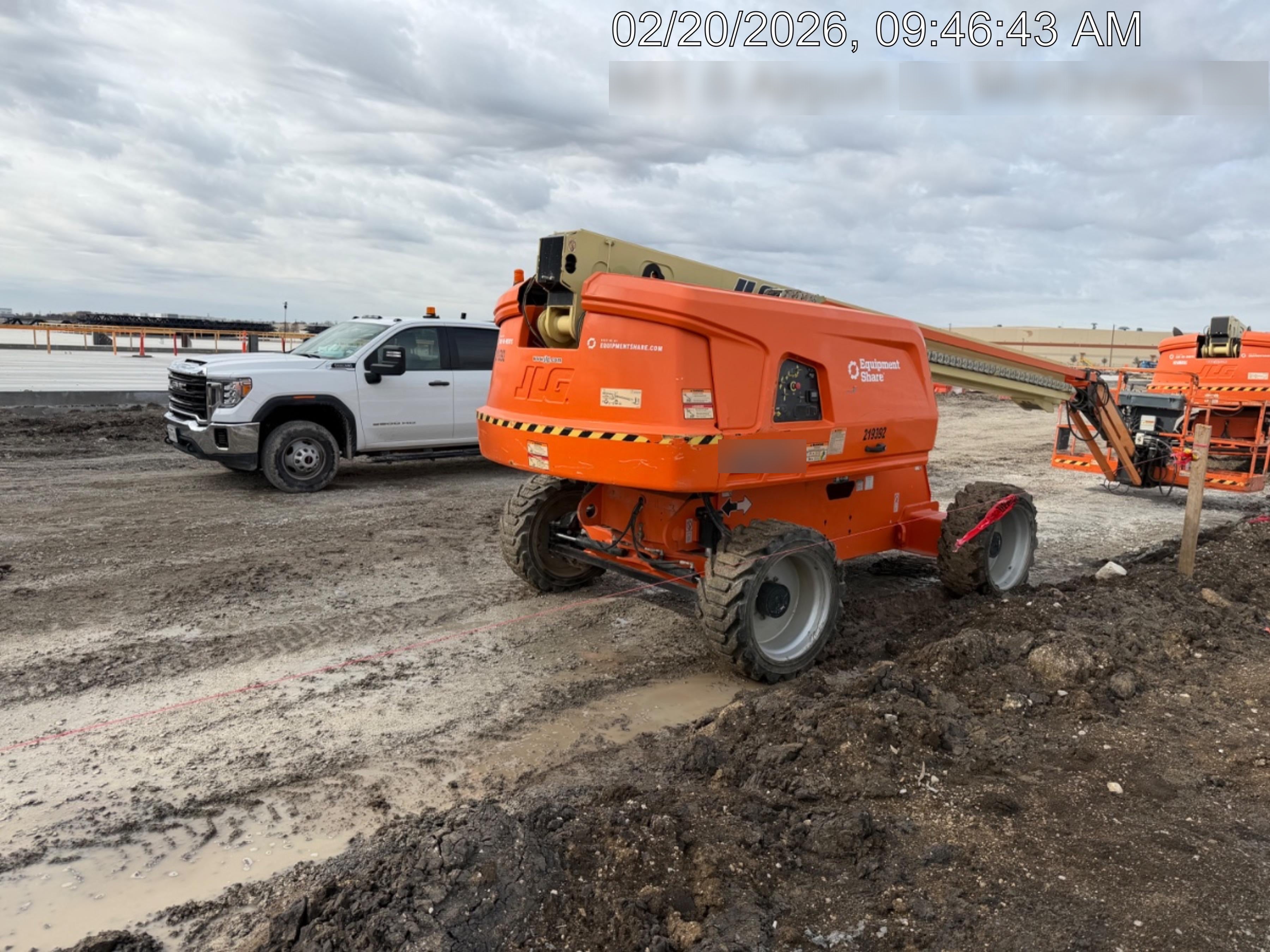2022 JLG 660SJ