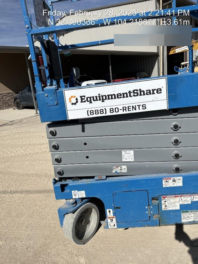 2019 Genie GS-3232 Standard Options