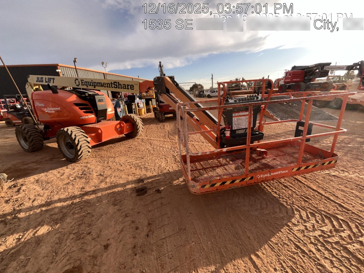 2023 JLG 600AJ