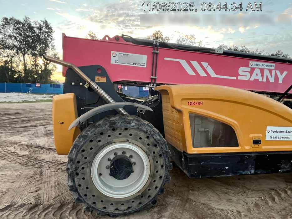 2020 SANY STH1056