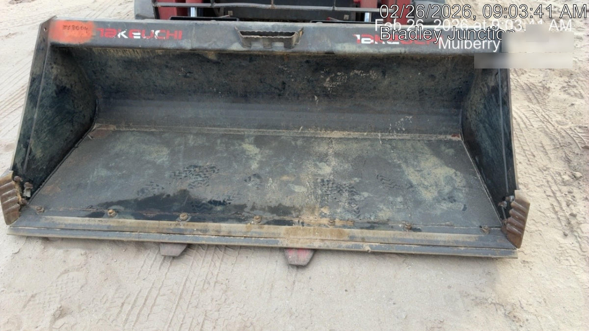 2025 TAKEUCHI 80" Smooth Bucket - Takeuchi