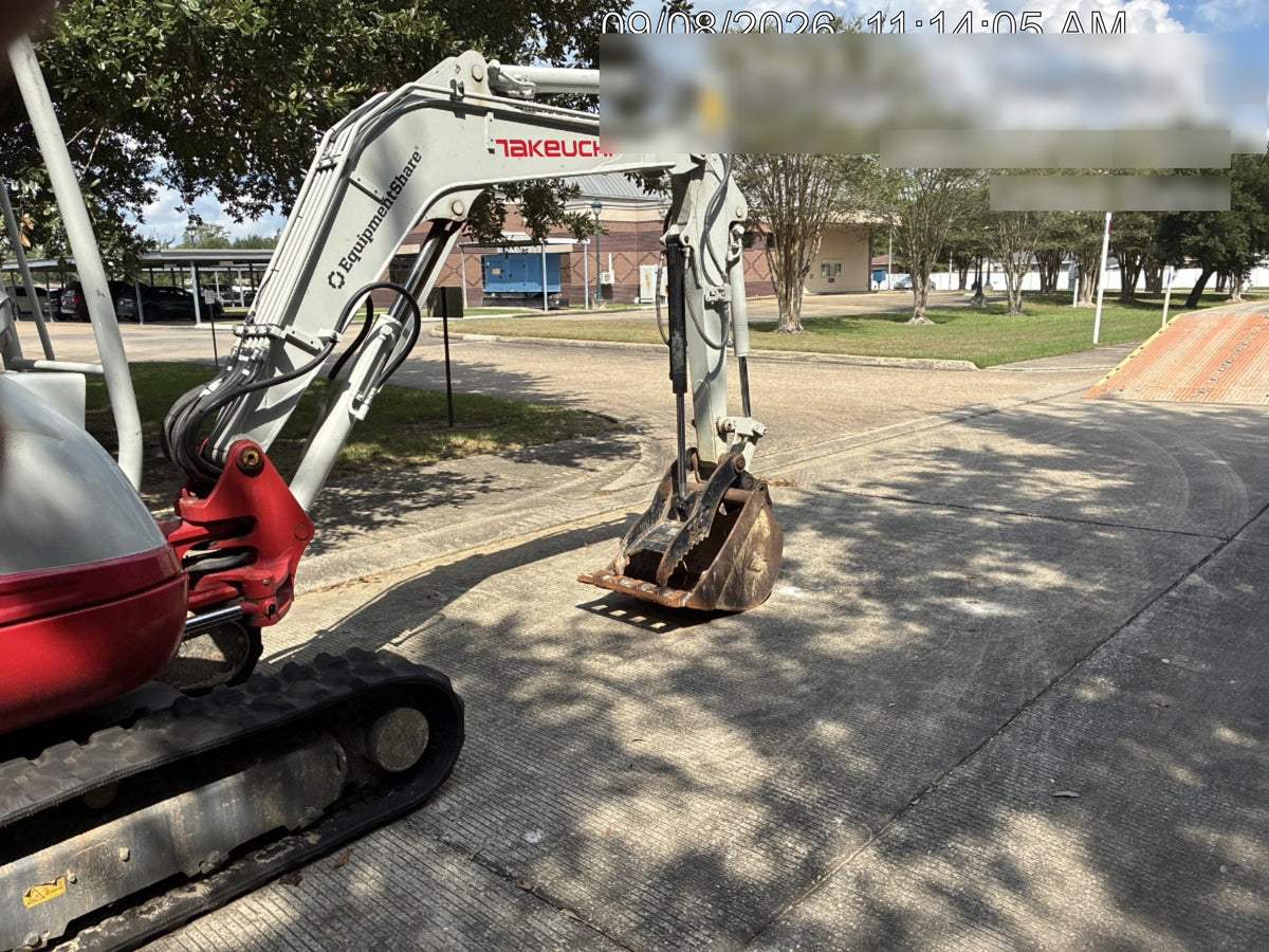 2025 TAKEUCHI TB235-2R