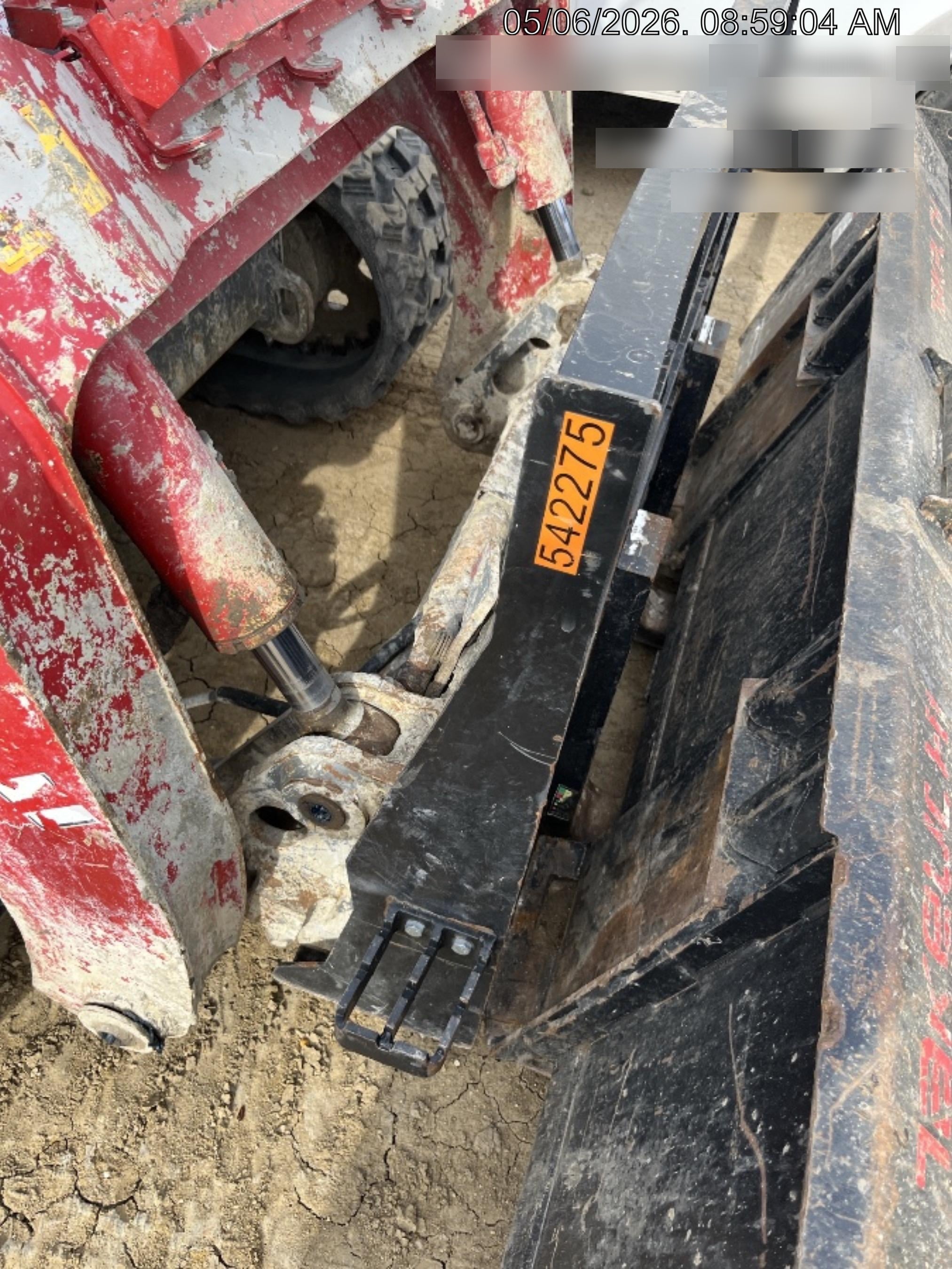 2025 ARROW MATERIAL HANDLING 24" Pallet Fork Frame