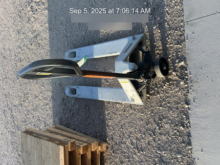 2025 STRONGWAY 4400 lb Pallet Jack