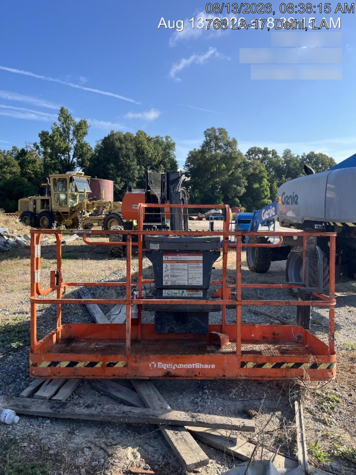 2023 JLG 860SJ