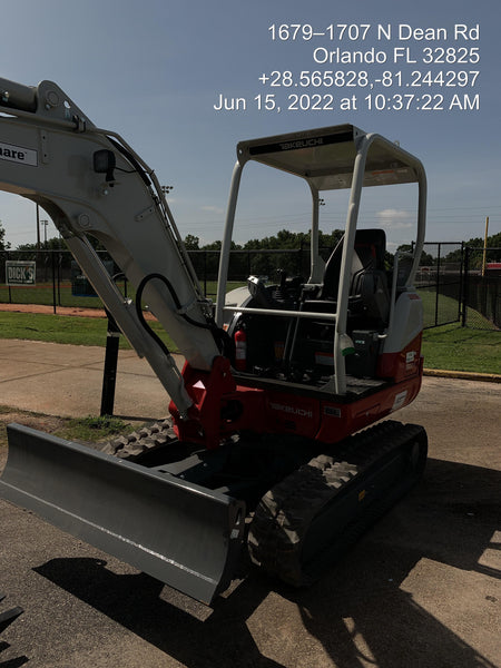 2022 TAKEUCHI TB235-2R
