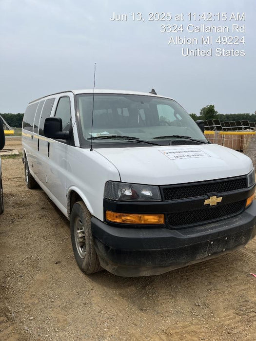 2023 CHEVROLET Express Van - Rental