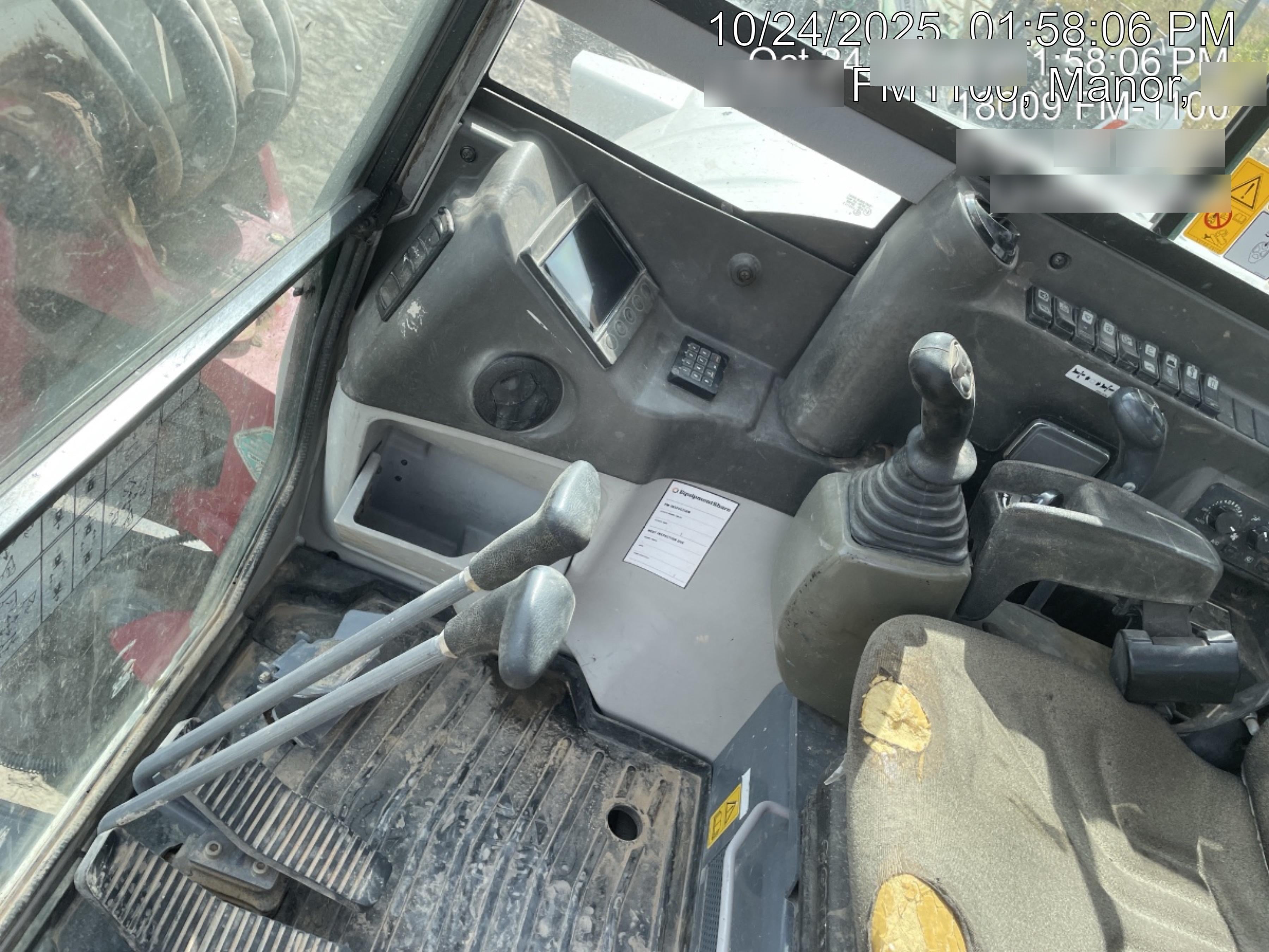 2019 Takeuchi TB290 Cab/Heat/AC Rubber tracks, Dozer blade, Travel alarm, Auxiliary hydraulics Manual QC, Hydraulic thumb, 18", 24", and 36" Buckets