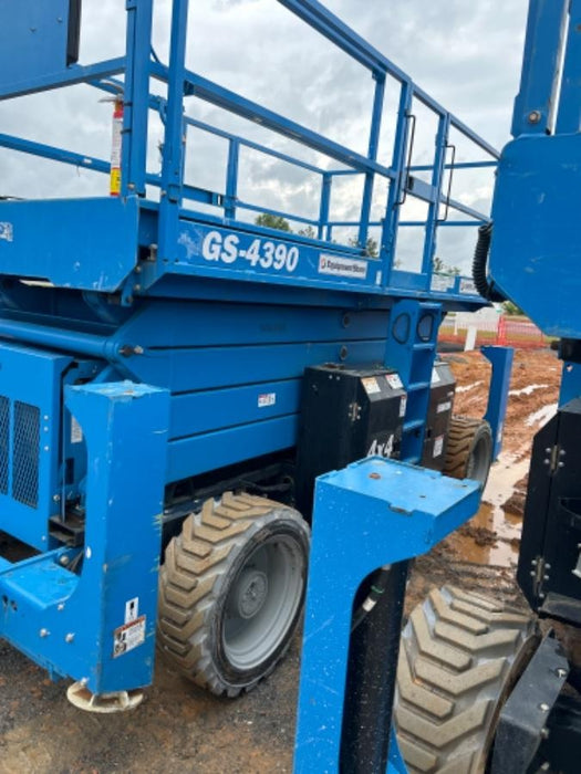 2020 GENIE GS-4390 RT