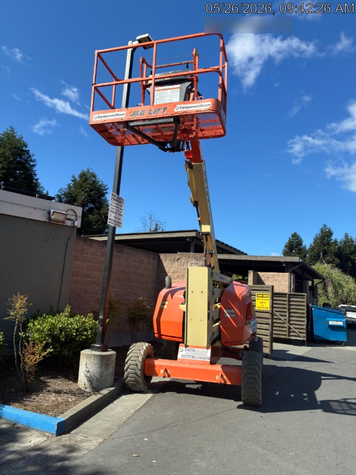 2019 JLG 450AJ