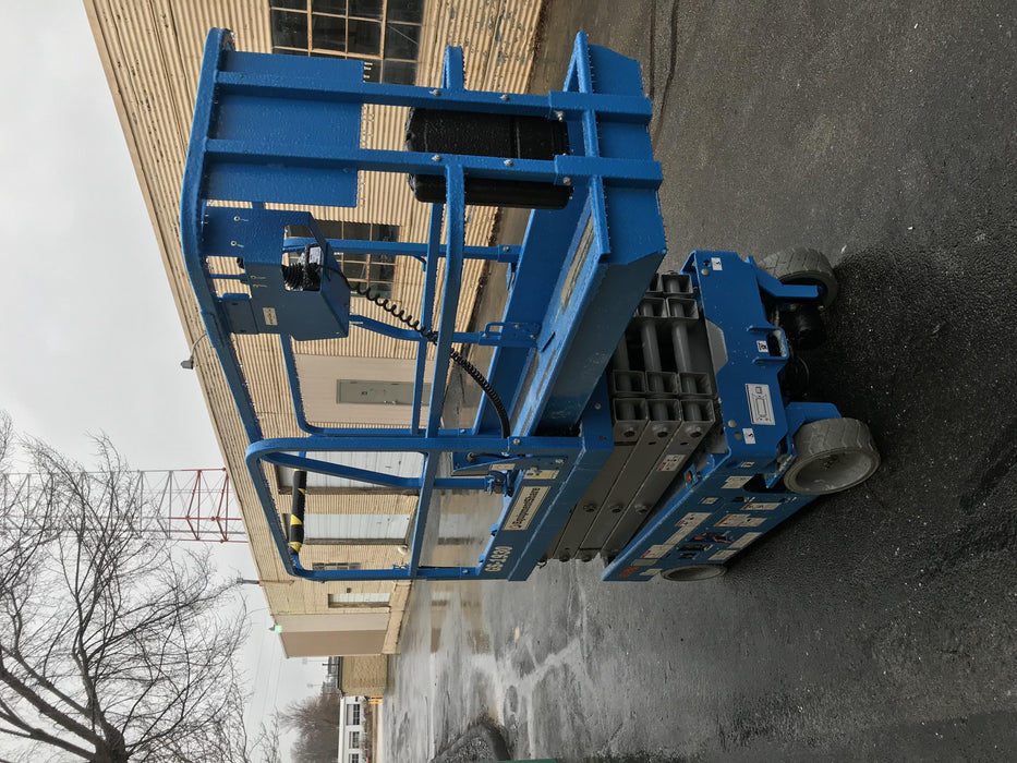 2019 Genie GS-1930 Fixed Rails with Chain Entry