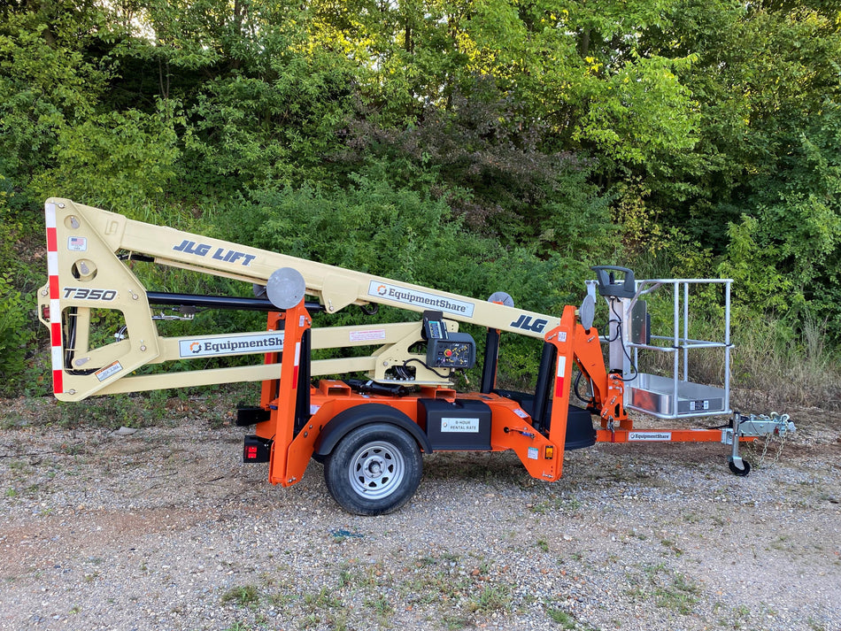 2022 JLG T350