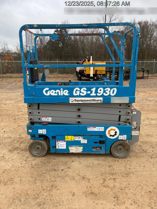 2018 Genie GS-1930 Genie GS-1930 w/Fixed Rail, Chain Entry
