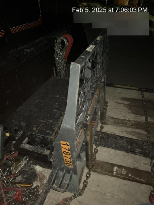 2021 PALADIN 48" Pallet Forks - Paladin