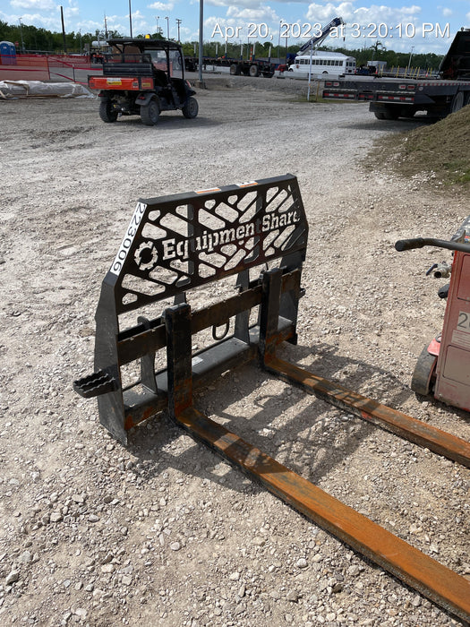 2022 PALADIN 48" Pallet Forks - Paladin