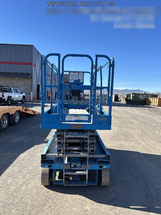 2019 Genie GS-2646 folding rails with full height swing gate