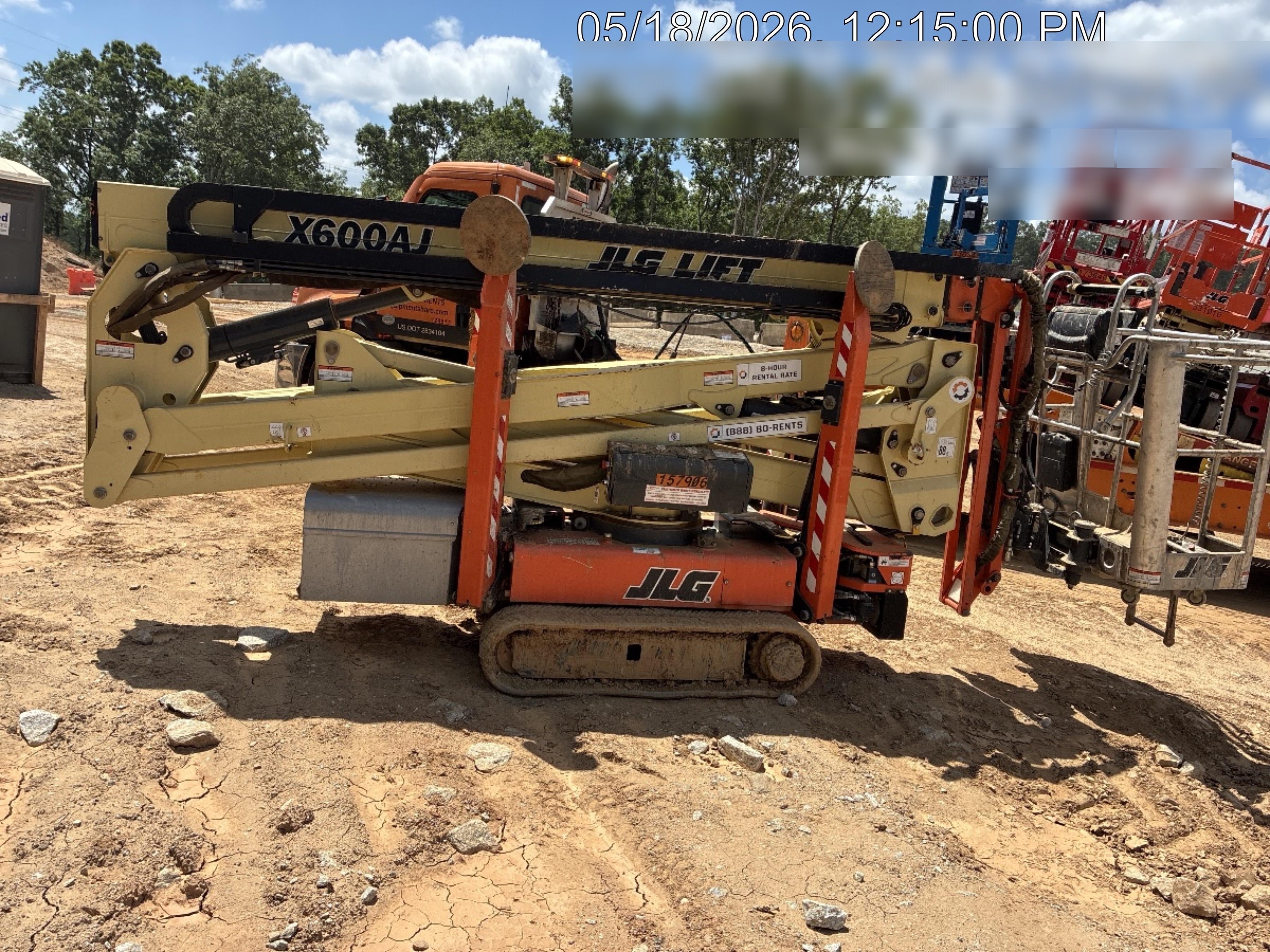 2021 JLG X600AJ