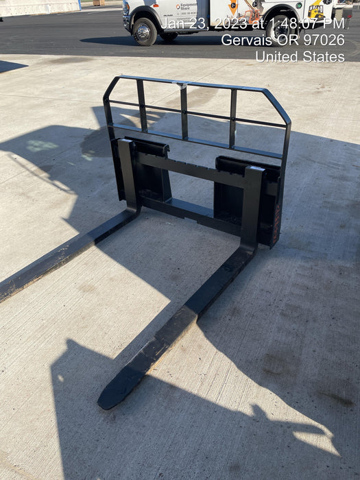 2022 ARROW MATERIAL HANDLING 48" Pallet Forks - Arrow