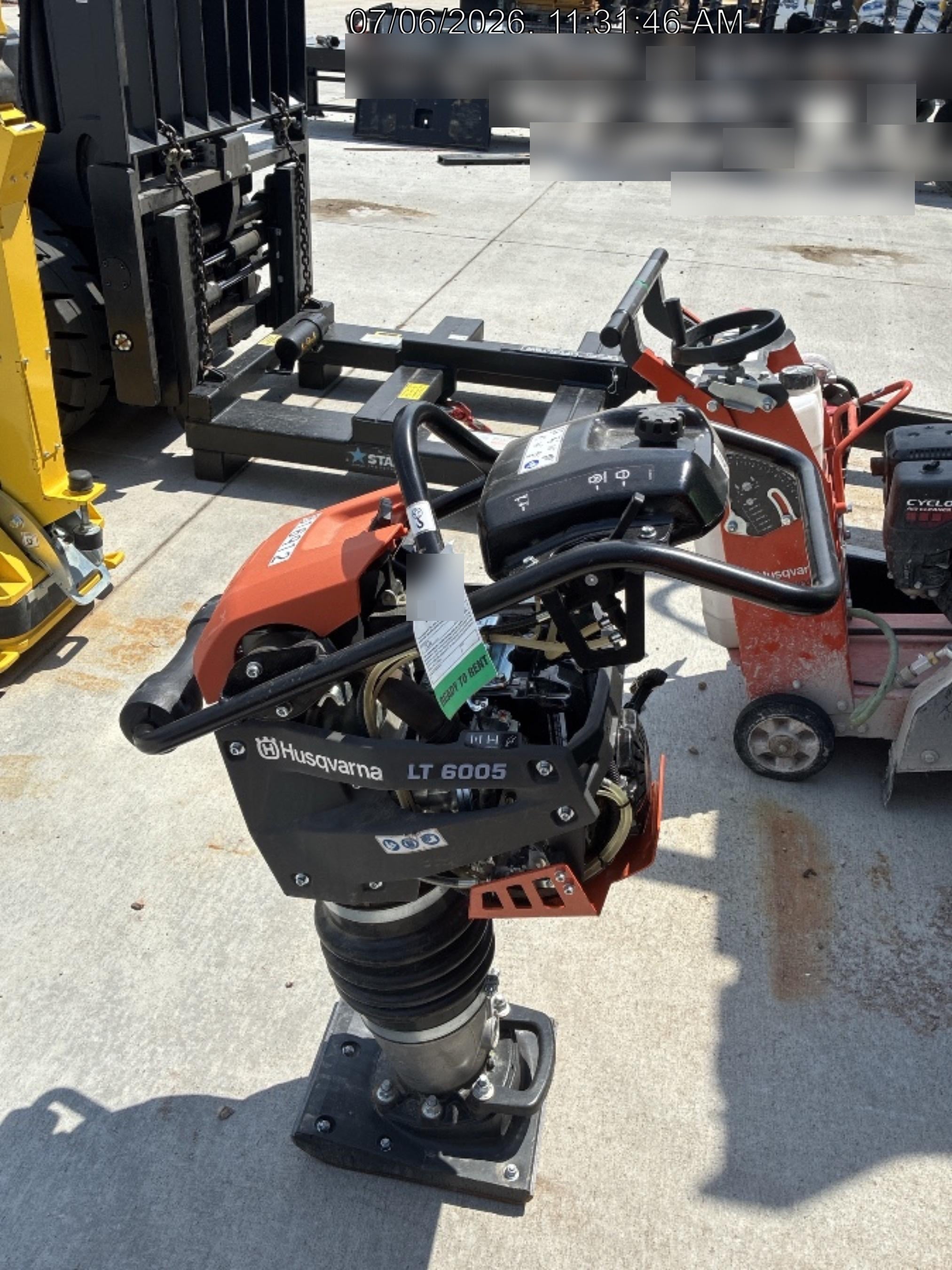 2025 HUSQVARNA LT6005