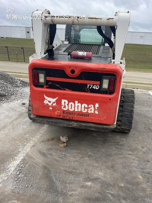 2021 BOBCAT T740