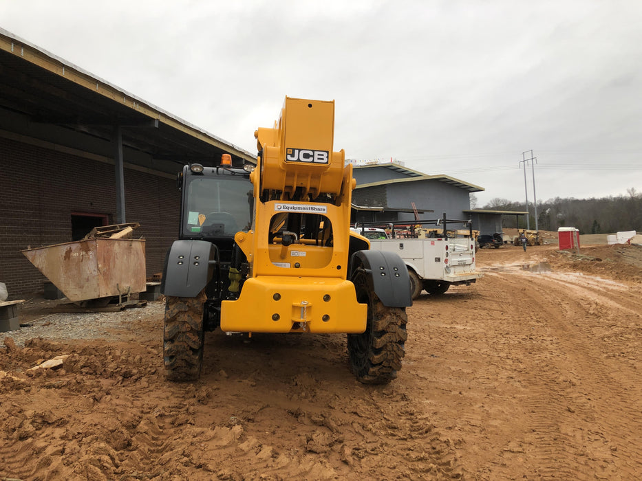 2019 JCB 510-56 Canopy, 74 HP, Solid Tires, STD Worklight, Beacon, Aux Hydraulics, Lifting Eye, Back up Alarm w/66" Carriage/60" Forks