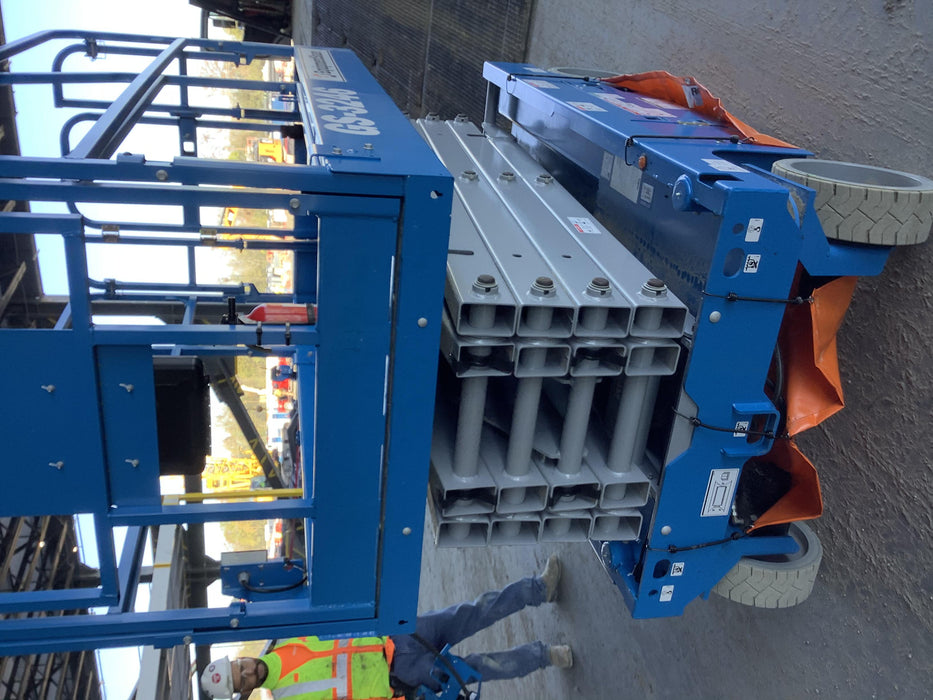 2020 Genie GS-3246 Standard, Folding full height swing gate