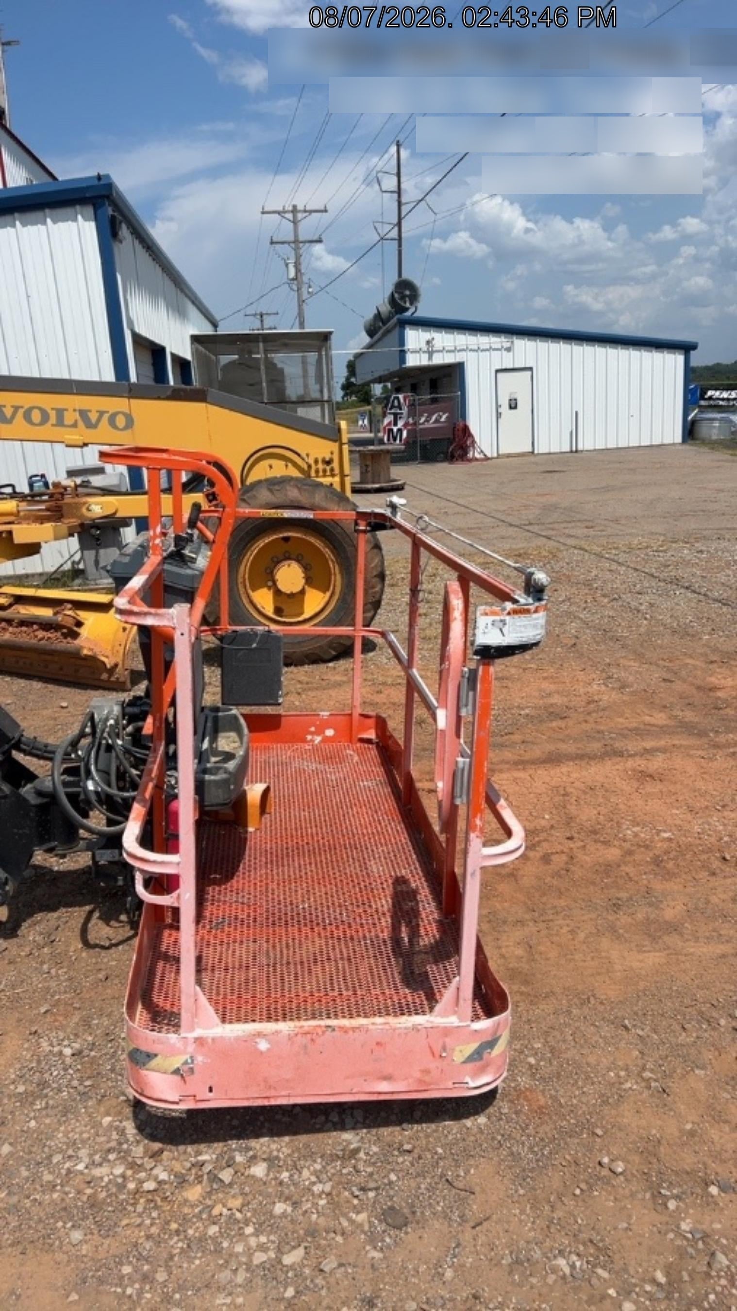 2025 JLG 660SJ