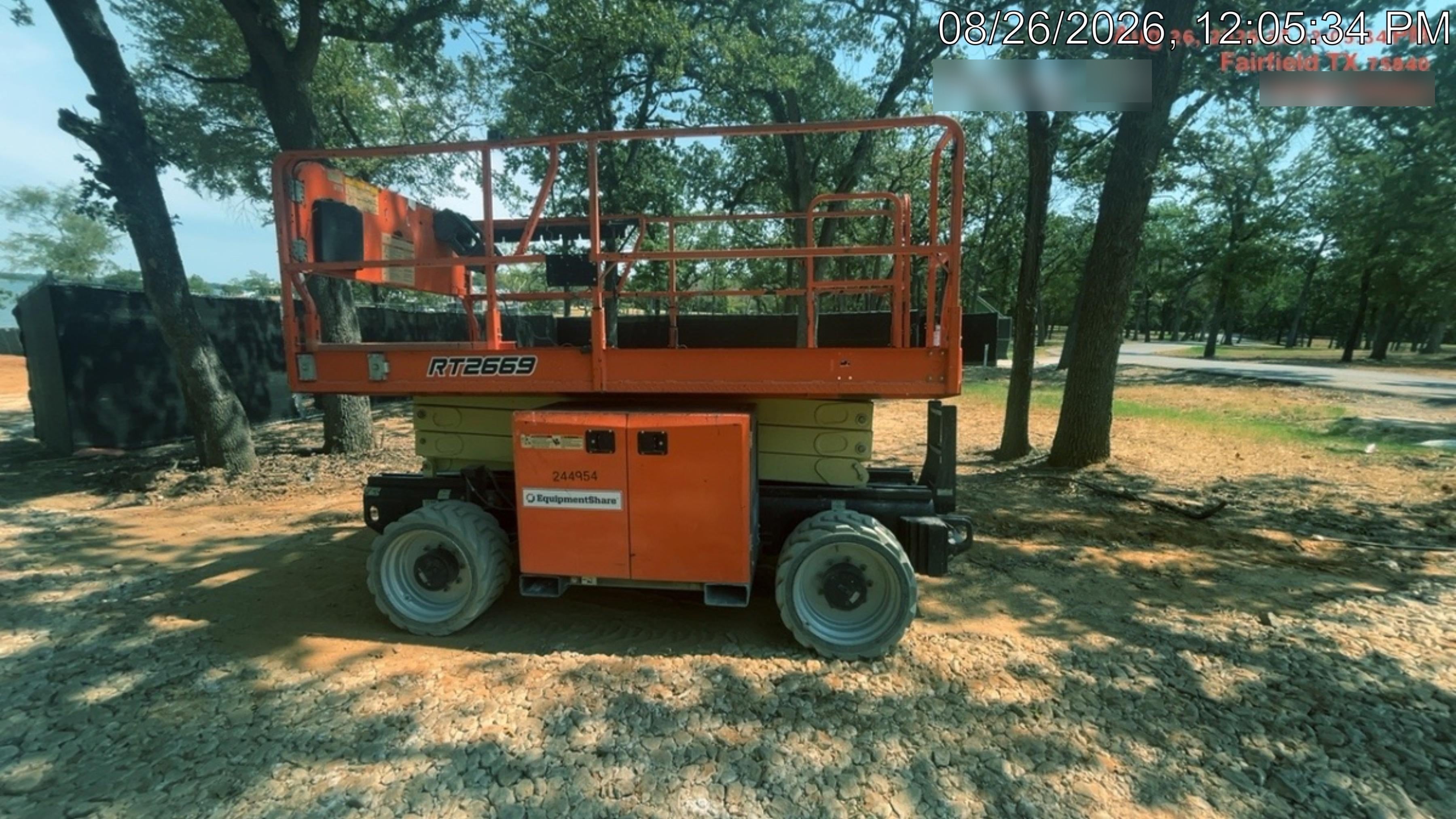 2022 JLG RT2669