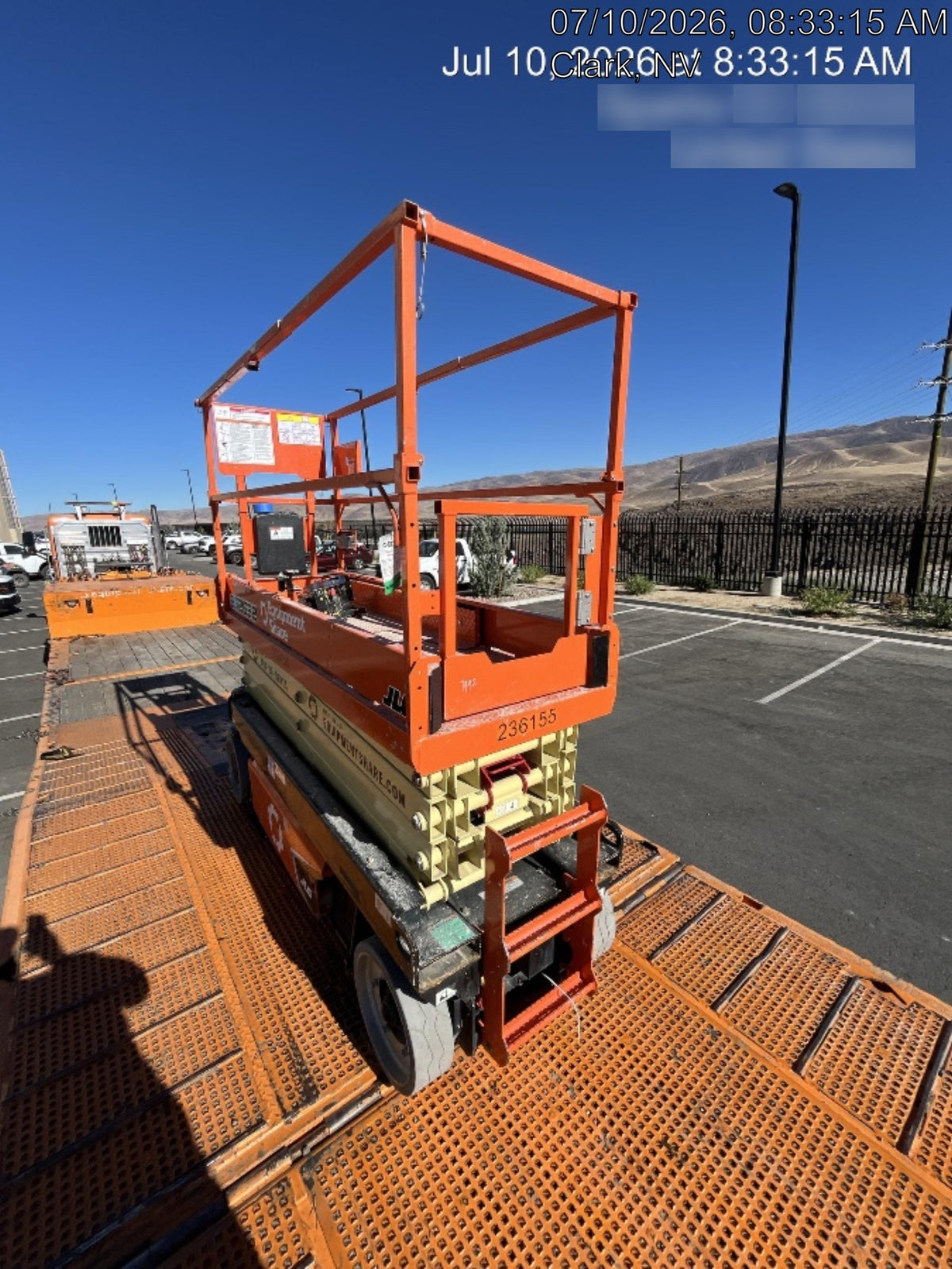 2022 JLG ES2632