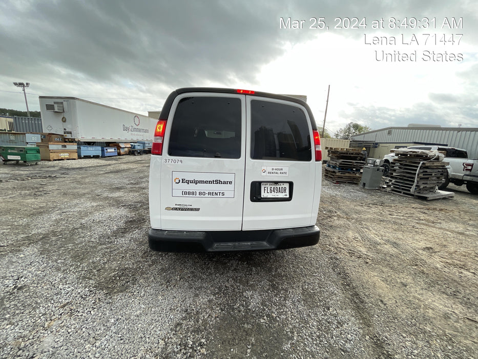2023 CHEVROLET Express Van - Rental