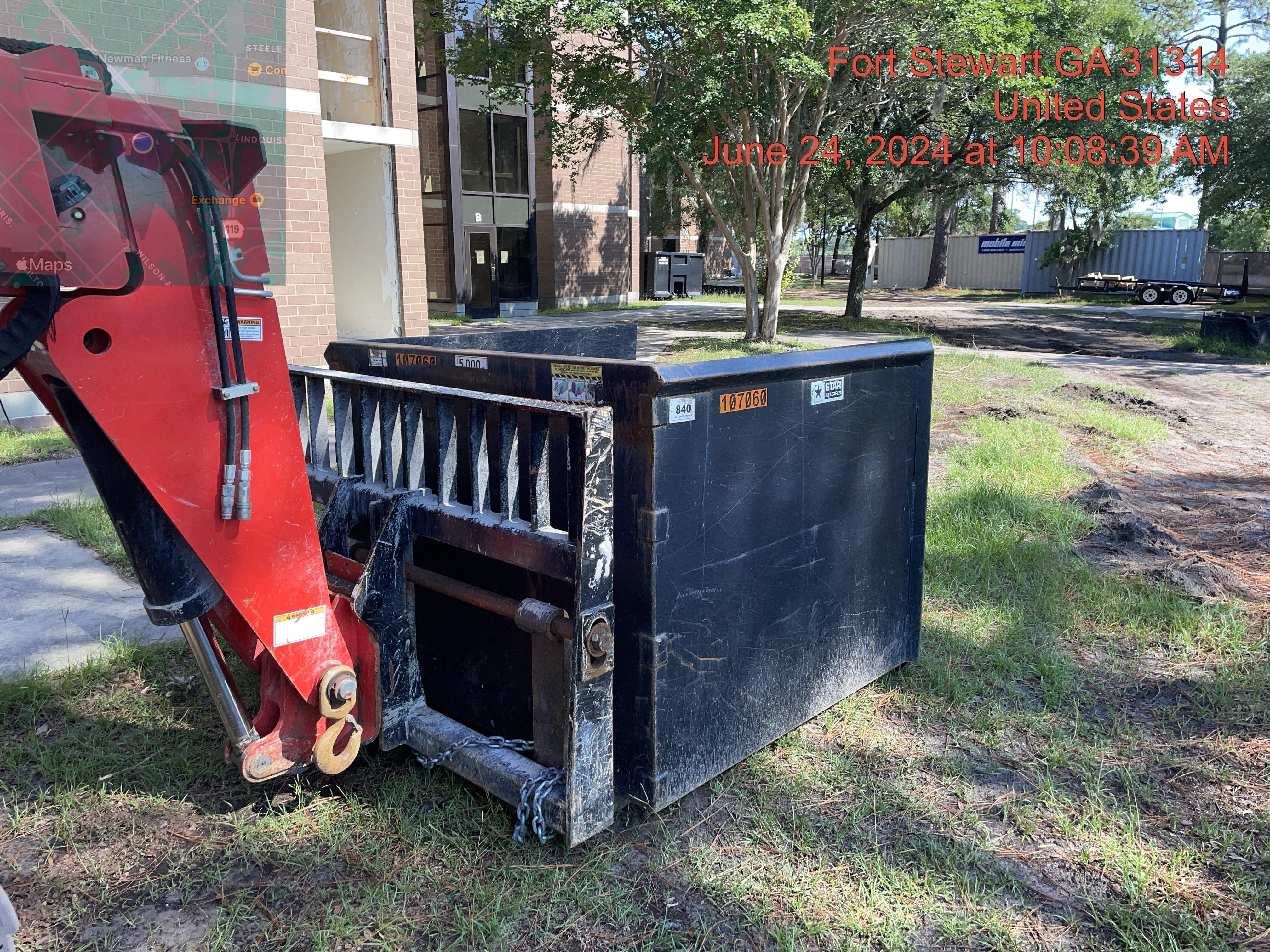 2020 ARROW MATERIAL HANDLING Telehandler Bucket Pin-On