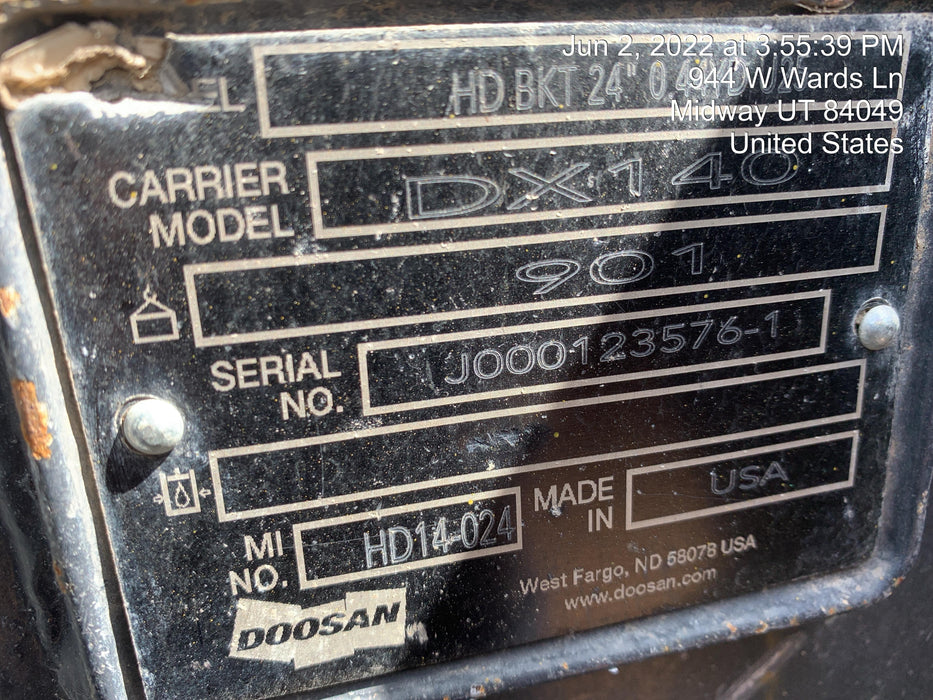 2020 DOOSAN 24" Bucket-Doosan