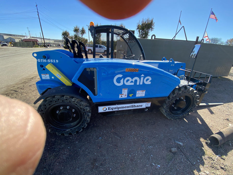 2021 GENIE GTH-5519