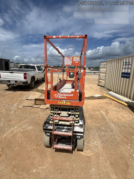 2023 JLG ES2632