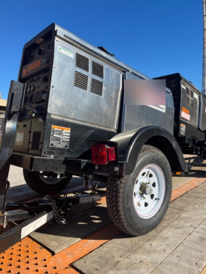 2024 Lincoln Electric LE400 Kubota V1505, Trlr, Cable Rack, Light Kit, ES Decals, T3