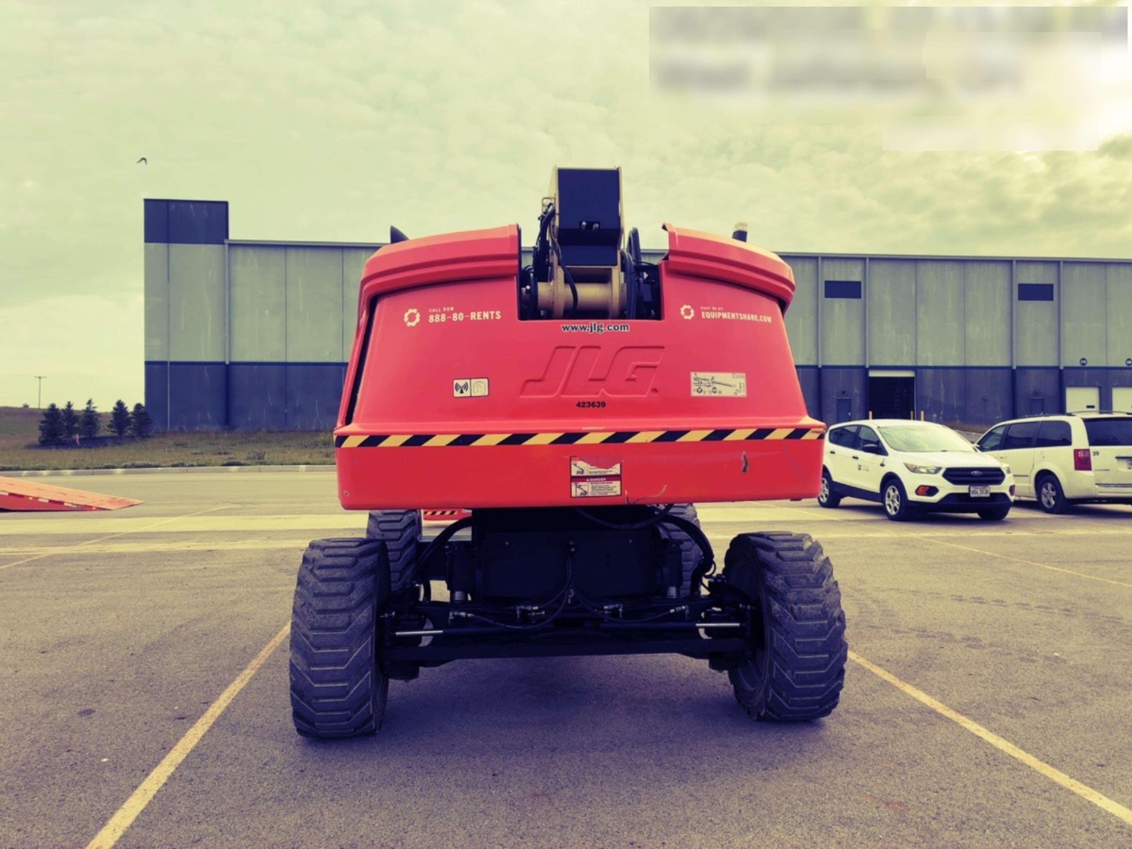 2024 JLG 660SJ
