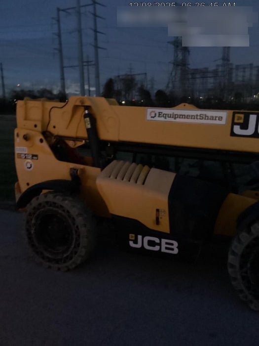 2019 JCB 512-56 Canopy, 109 HP, Solid Tires, STD Worklight, Beacon, Aux Hydraulics, Lifting Eye, Back up Alarm w/66" Carriage/60" Forks