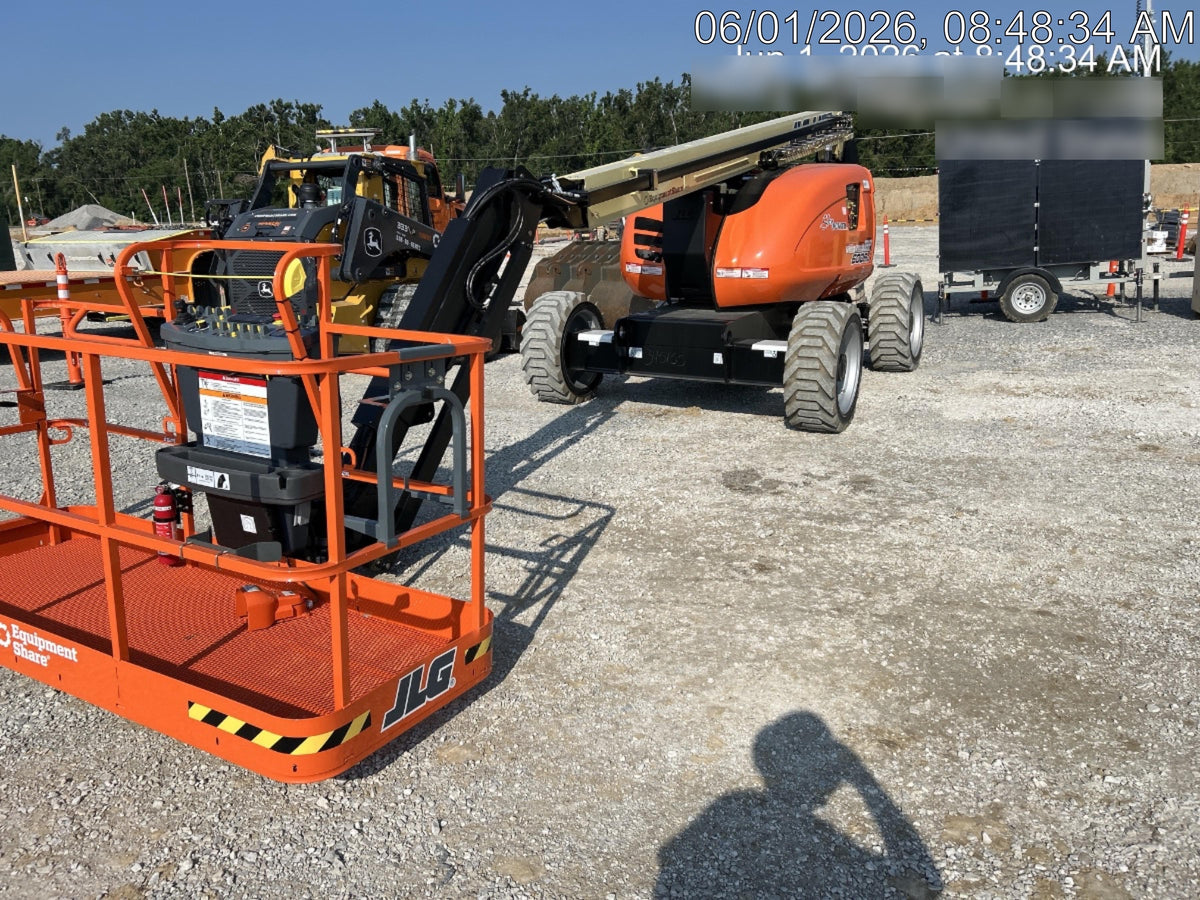 2026 JLG 600AJ