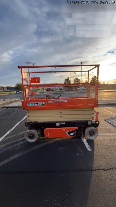 2022 JLG ES2632