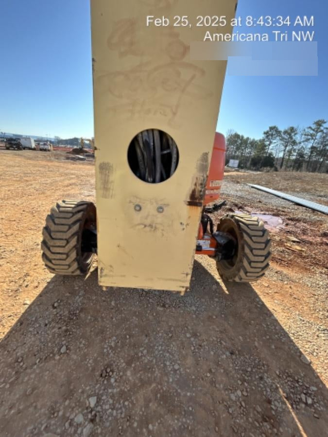 2019 JLG 600AJ