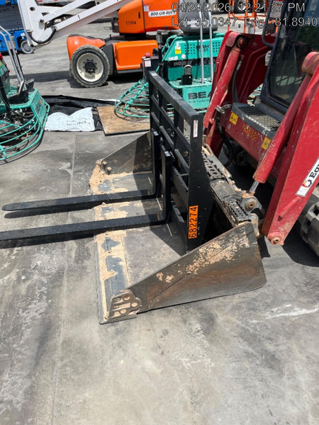 2026 ARROW MATERIAL HANDLING 48" Pallet Forks - Arrow