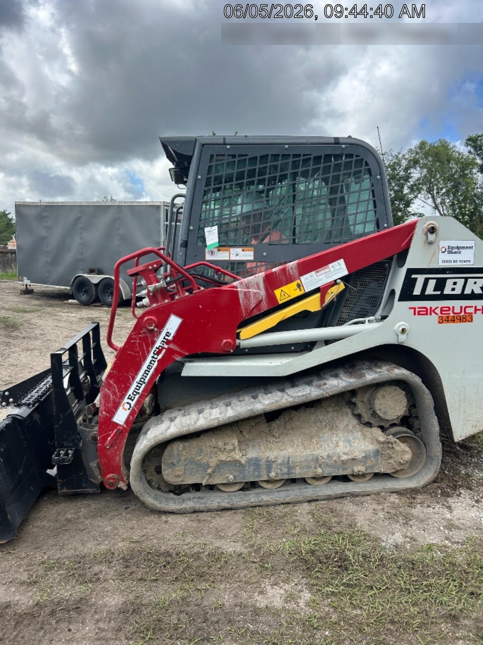 2025 ARROW MATERIAL HANDLING F5100CB - 72"