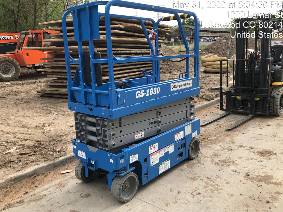 2020 Genie GS-1930 Fixed rails with chain entry gate - Pre A92.20