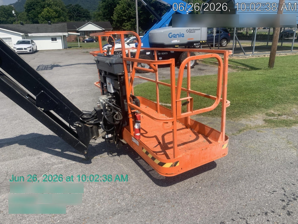 2025 JLG 660SJ