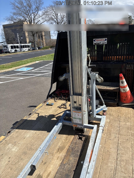 2019 GENIE SLC-24