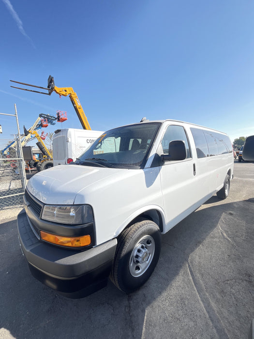2025 CHEVROLET Express Van - Rental