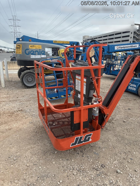 2019 JLG E300AJP