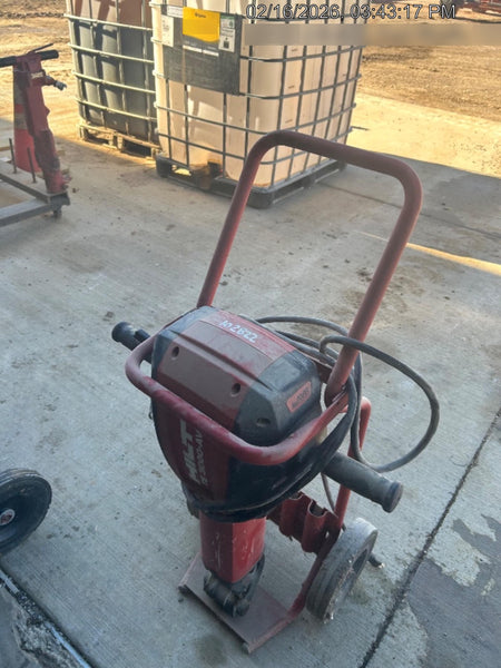 2021 HILTI TE 3000-AVR